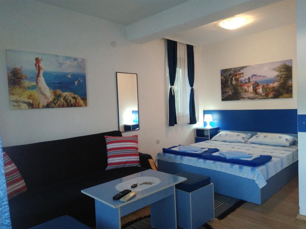 Blue Apartments & Suites Ohrid Buitenkant foto